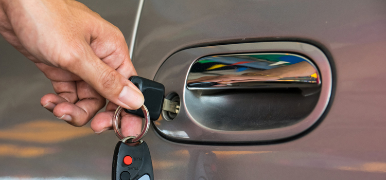 Car door lock repair in Lemoore Station